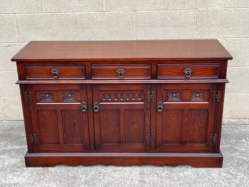 Old charm tudor brown - charm,