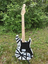Frankenstrat B&W striped