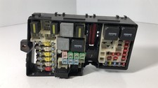 2005 FORD FOCUS FUSE BOX