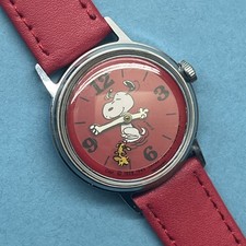 Vintage 1970s Timex Snoopy Red
