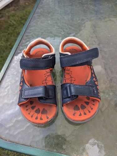 Clarks boys adjustable - adjustable, size
