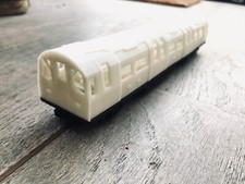 Murray's Models London Underground Jubilee Line 1996 Stock Driving Car Carriage