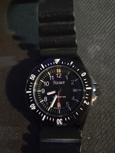 Tritium divers watch swiss - divers,