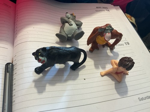 Vintage jungle book figures - vintage,