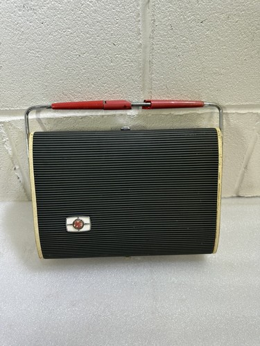 Pye transistor radio - pye, t