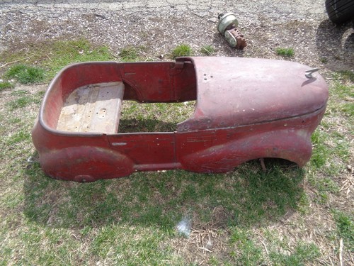 Vintage s pedal - 30's, car