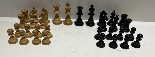 Staunton vintage chess set - staunton,