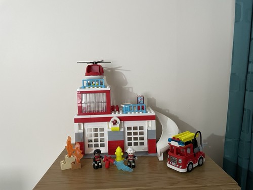 Lego duplo fire station - duplo:,