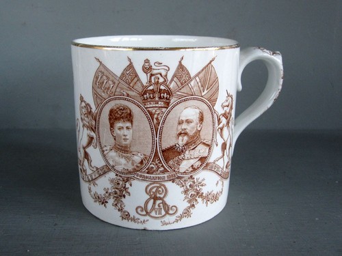 Antique royal doulton - antique,