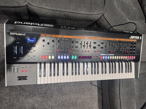 Roland jupiter synthesizer - roland, jupiter-x