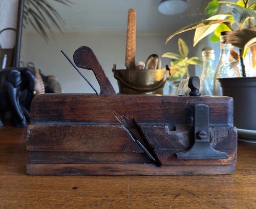Smith antique wooden - smith,