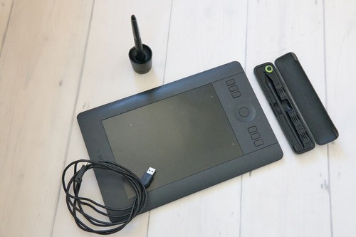 Wacom pen tablet pth - pen,