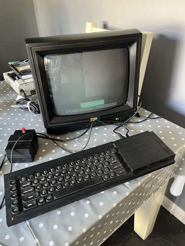 Microvitec cub monitor 653 - microvitec,