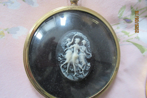 Peter bates miniature cameo - miniature,