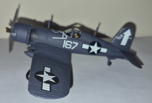 Corgi f4u 1d - 1/72,