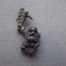 Citadel Warhammer 90s Dwarf Iron Breaker B