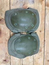 Blackhawk Knee Pads With Carry