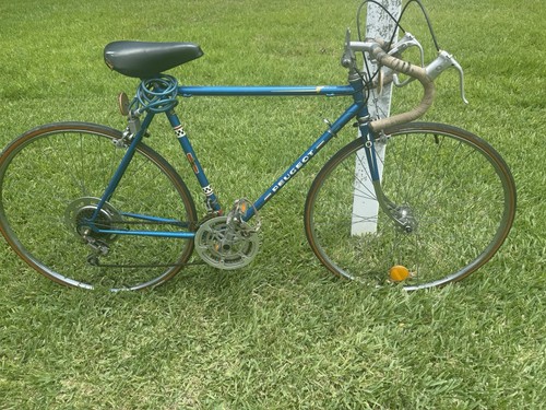 Peugeot touring road - peugeot,