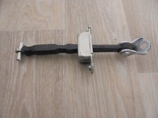 SUZUKI ALTO 5 DR DRIVER SIDE REAR DOOR HINGE 2010-2015