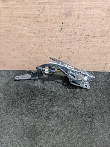 Volvo v40 mk3 - d3, o/s