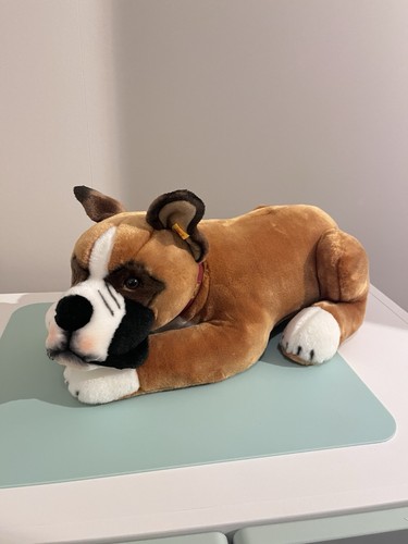 Steiff boxer dog laying down - boxer,