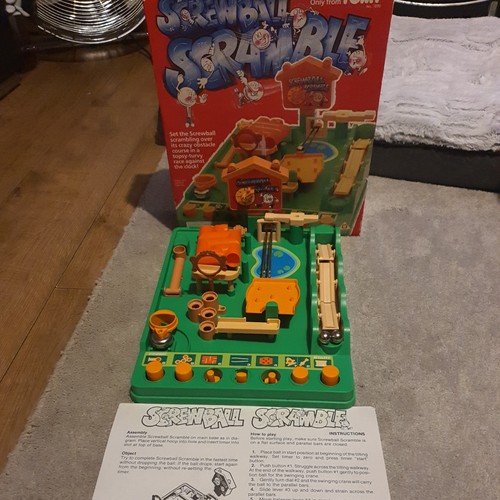Tomy screwball scramble - screwball,
