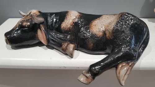Scioto ceramic bull laying - ceramic,