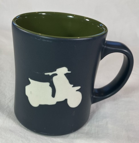 Starbucks 2011 vespa - starbucks,