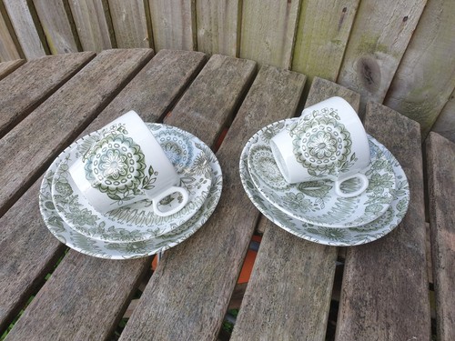 Brexton vintage picnic - brexton, cups
