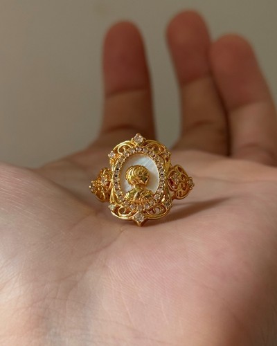Vintage gold cameo ring - ring, –