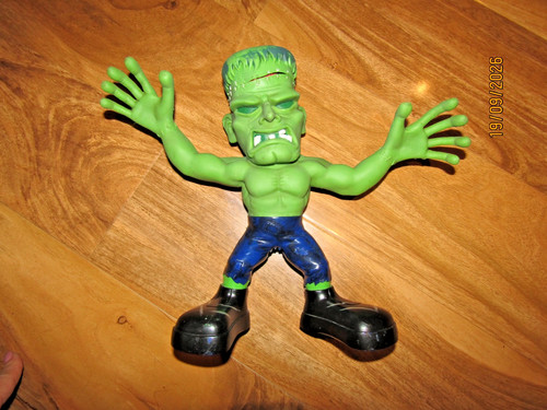 Toy quest stretch screamers - quest,