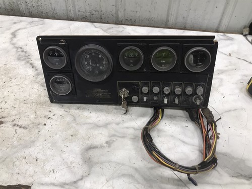 Wellcraft v20 steplift boat - 83,