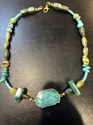 Boho green handcrafted natural - green,