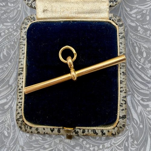 Antique solid yellow gold - yellow,