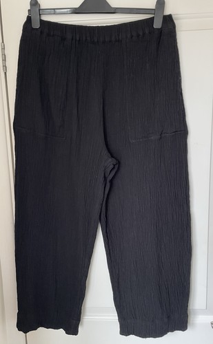 Toast black crinkle - black,