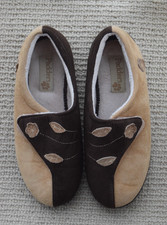 Brand New - Womens Padders