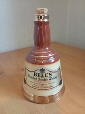 Collectable VINTAGE EMPTY WADE BELL'S WHISKY DECANTER. Height 15cm.