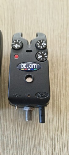 Red delkim txi - red,