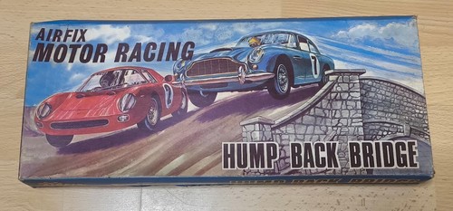 Airfix motor racing hump back - motor,