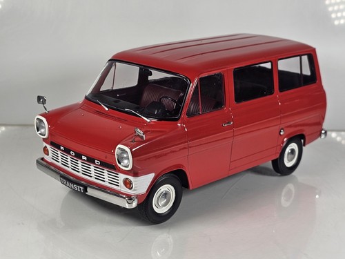 Scale ford transit red - scale, 1:18
