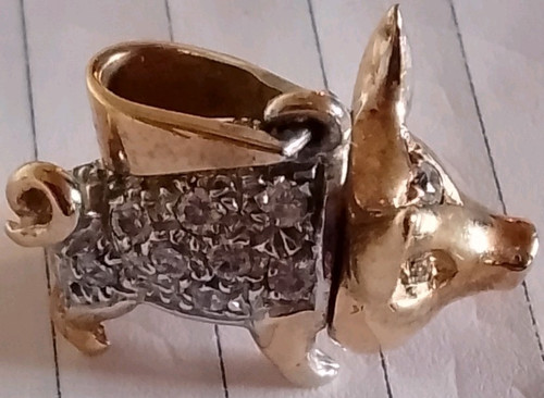 9ct yellow gold - yellow, &