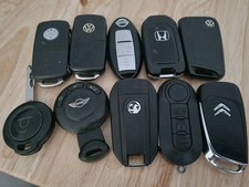 JOB LOT OF 10 USED CAR KEYS IN