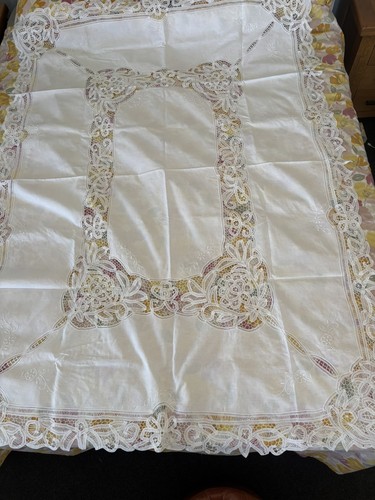 Vintage battenberg lace linen - vintage,