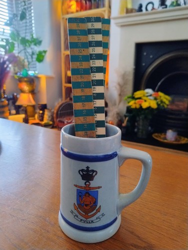Vintage old school 30cm - old, wooden