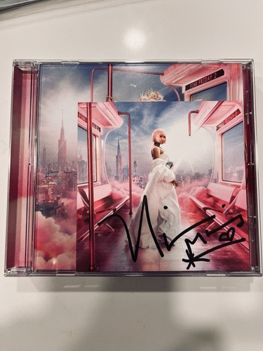 Nicki minaj pink friday - minaj, &