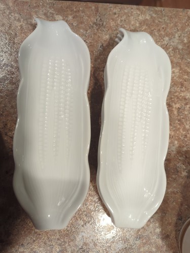 Vintage white porcelain - vintage, corn