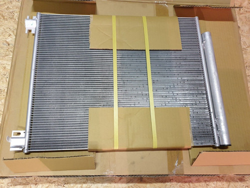 Condenser air conditioning - condenser,