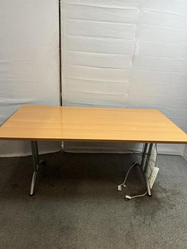 Cherry oak retractable table - oak,