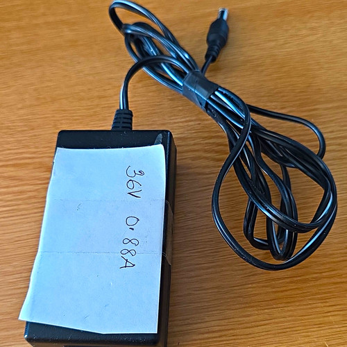 Acbel adapter 36v - ac/dc,