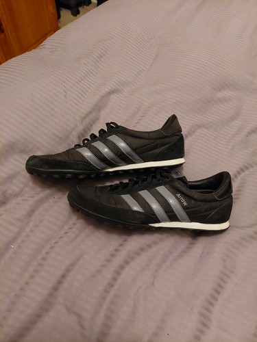 Adidas arrow - adidas,